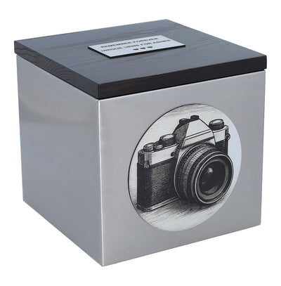 Urn for a photographer Theme cremation urn with a camera
