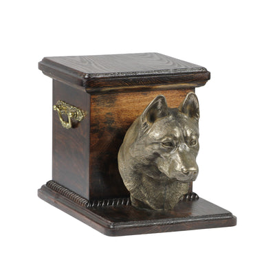 Wood casket cremation urn for dog’s ashes with standing statue Alaskan Malamute - unique.urns_caskets