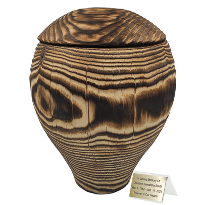 Eco urn for adult ashes 